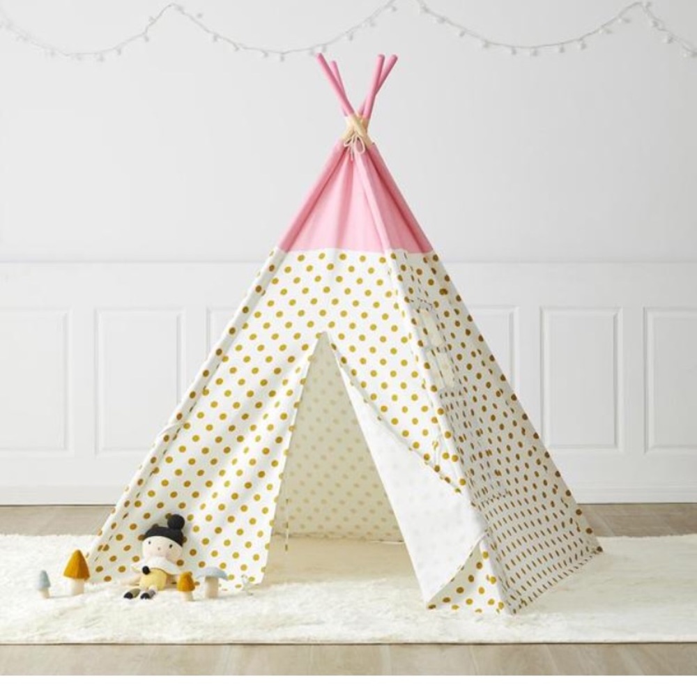 Pink and gold teepee tent